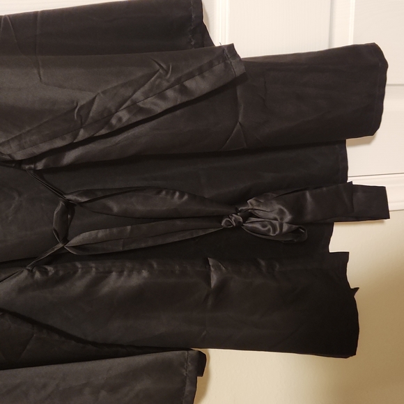 Women's Robe - Picture 4 of 5